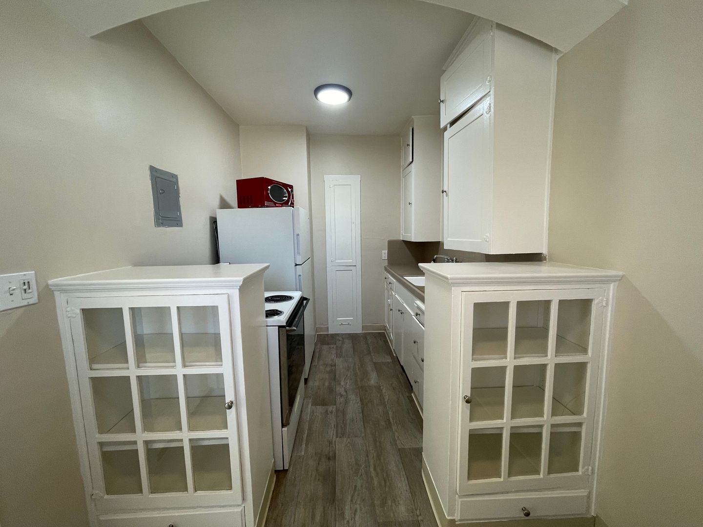 Sacramento Apartment: 800 17th Street