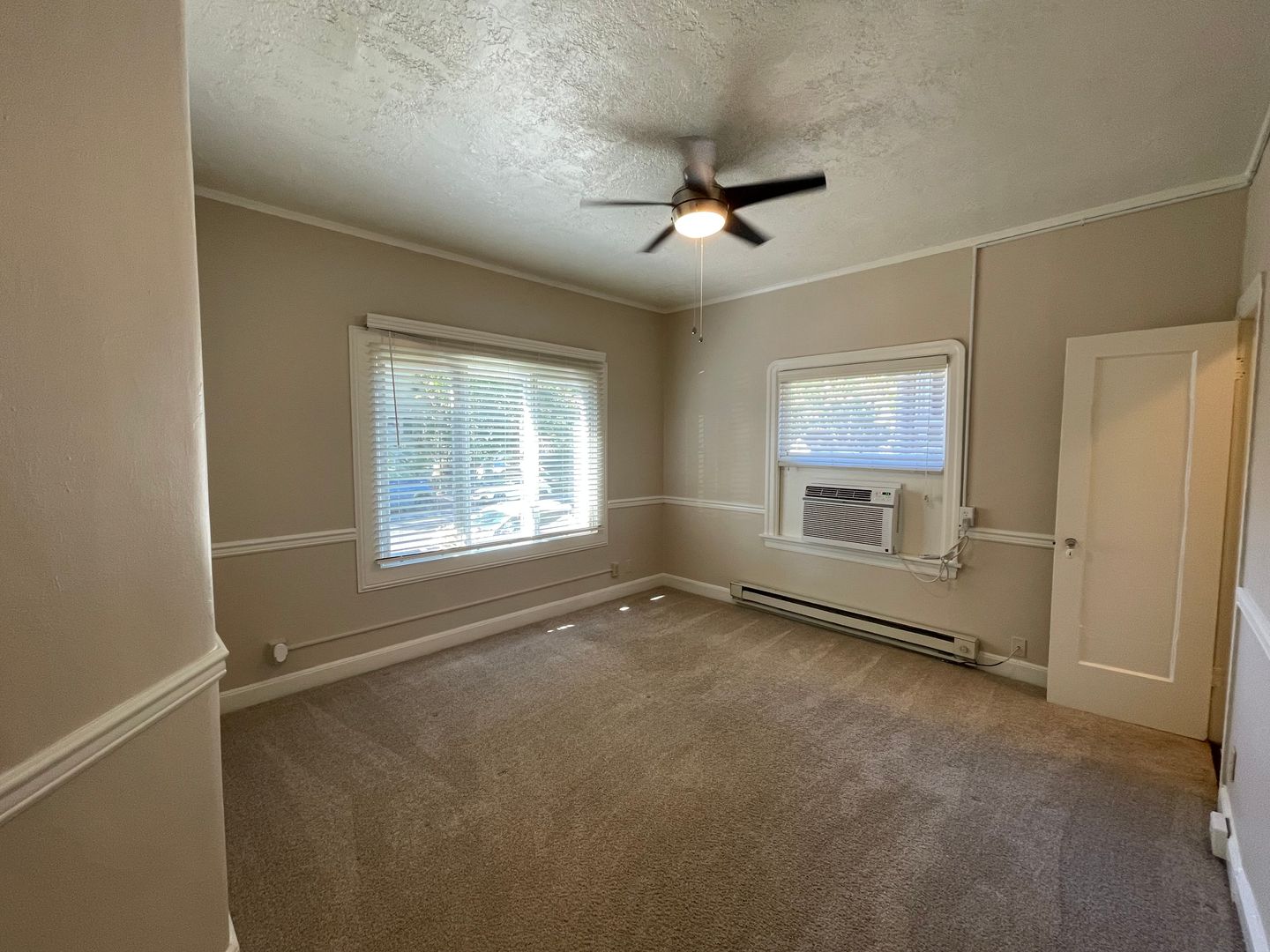 Sacramento Apartment: 1705 N Street