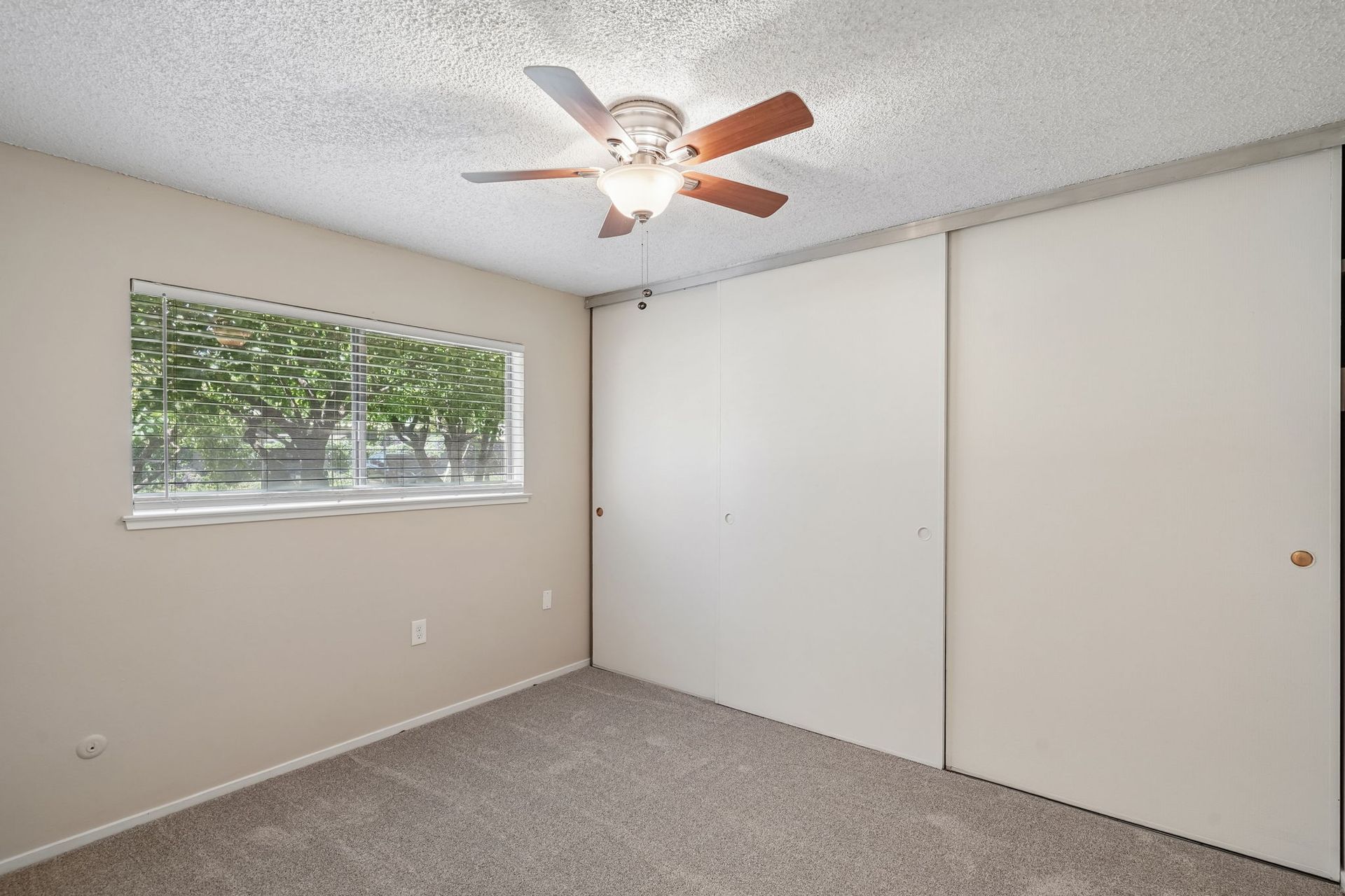 63rd Street, 4460-4668 63rd Street 7 of 8