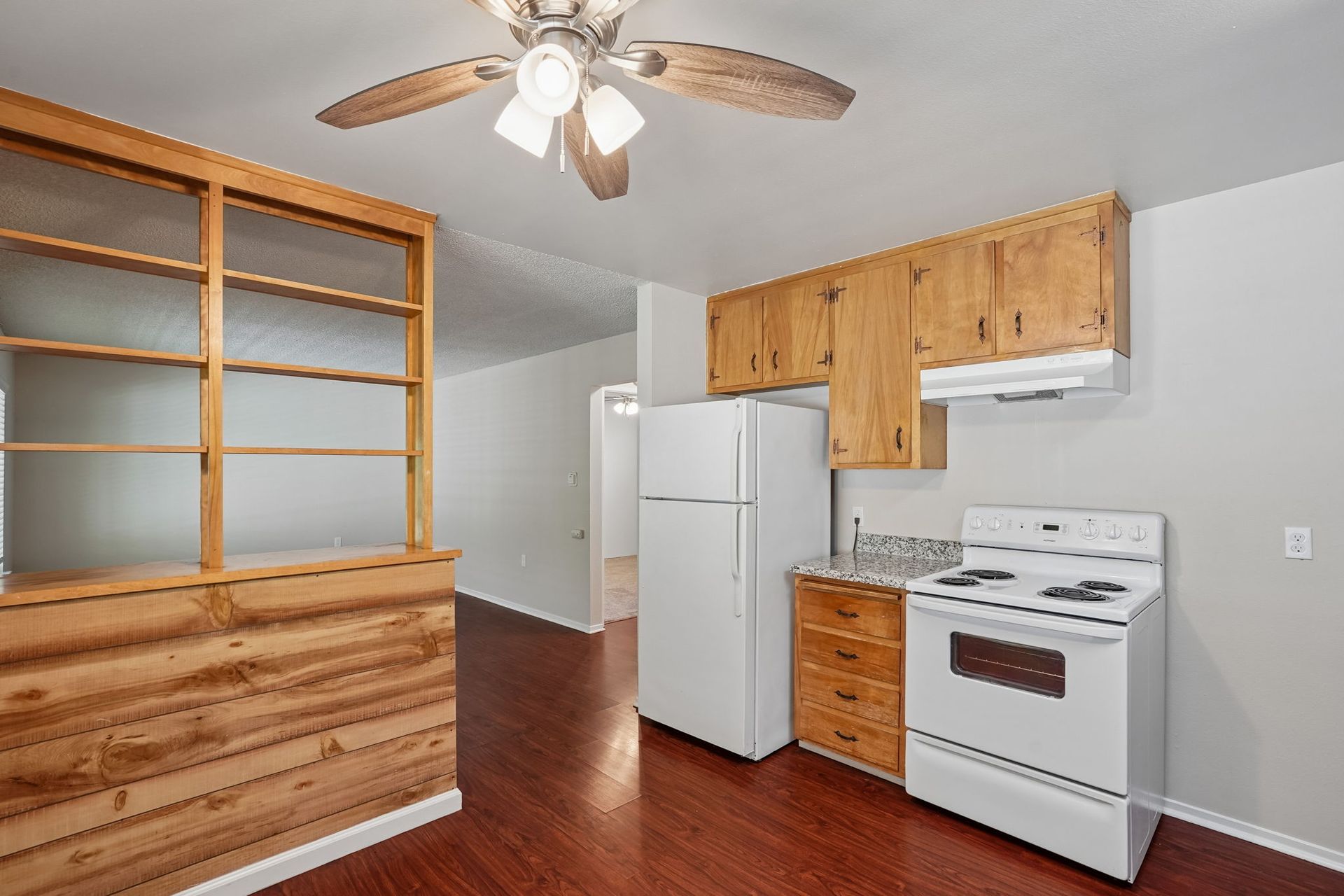 63rd Street, 4460-4668 63rd Street 6 of 8