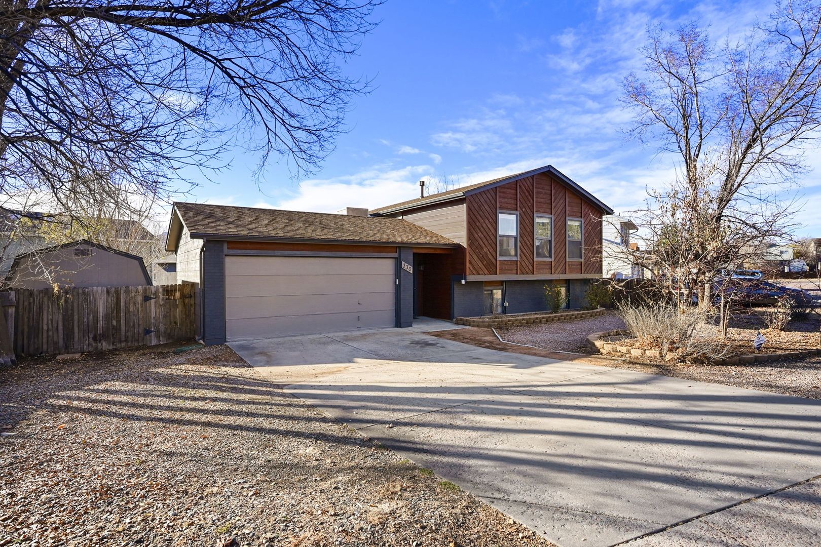 Colorado Springs House: 330 Putnam Drive