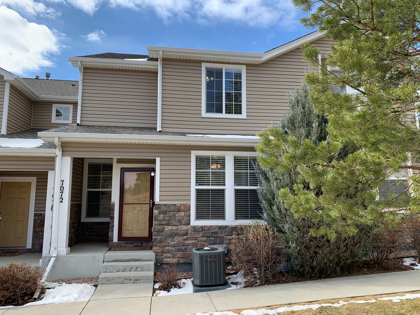 Fountain House: 7072 Yampa River Heights