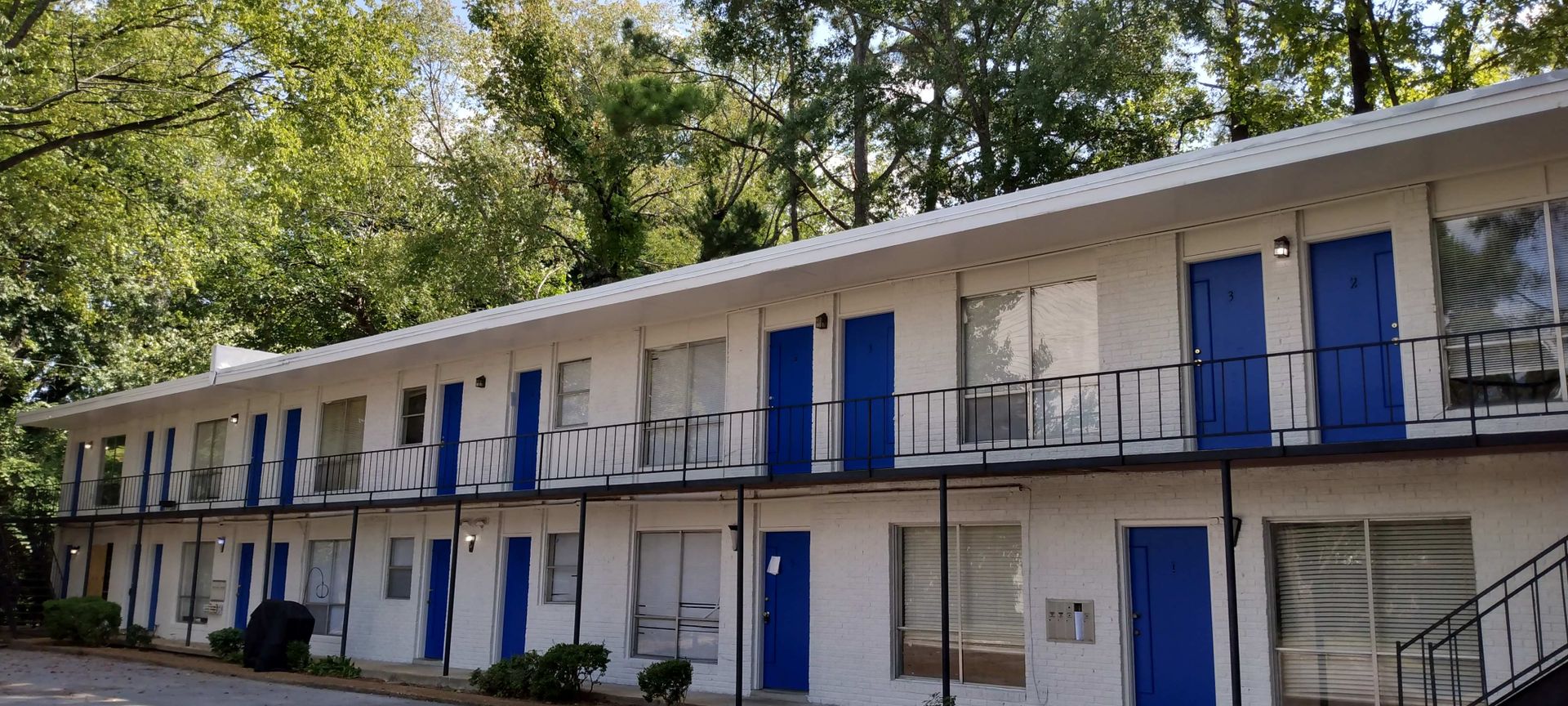 Memphis Apartment: 592-600 Patterson Street