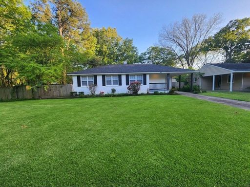 Amazing 4 Bedroom/ 2 bath East Memphis House @5259 Sequoia Ave. – photo 1