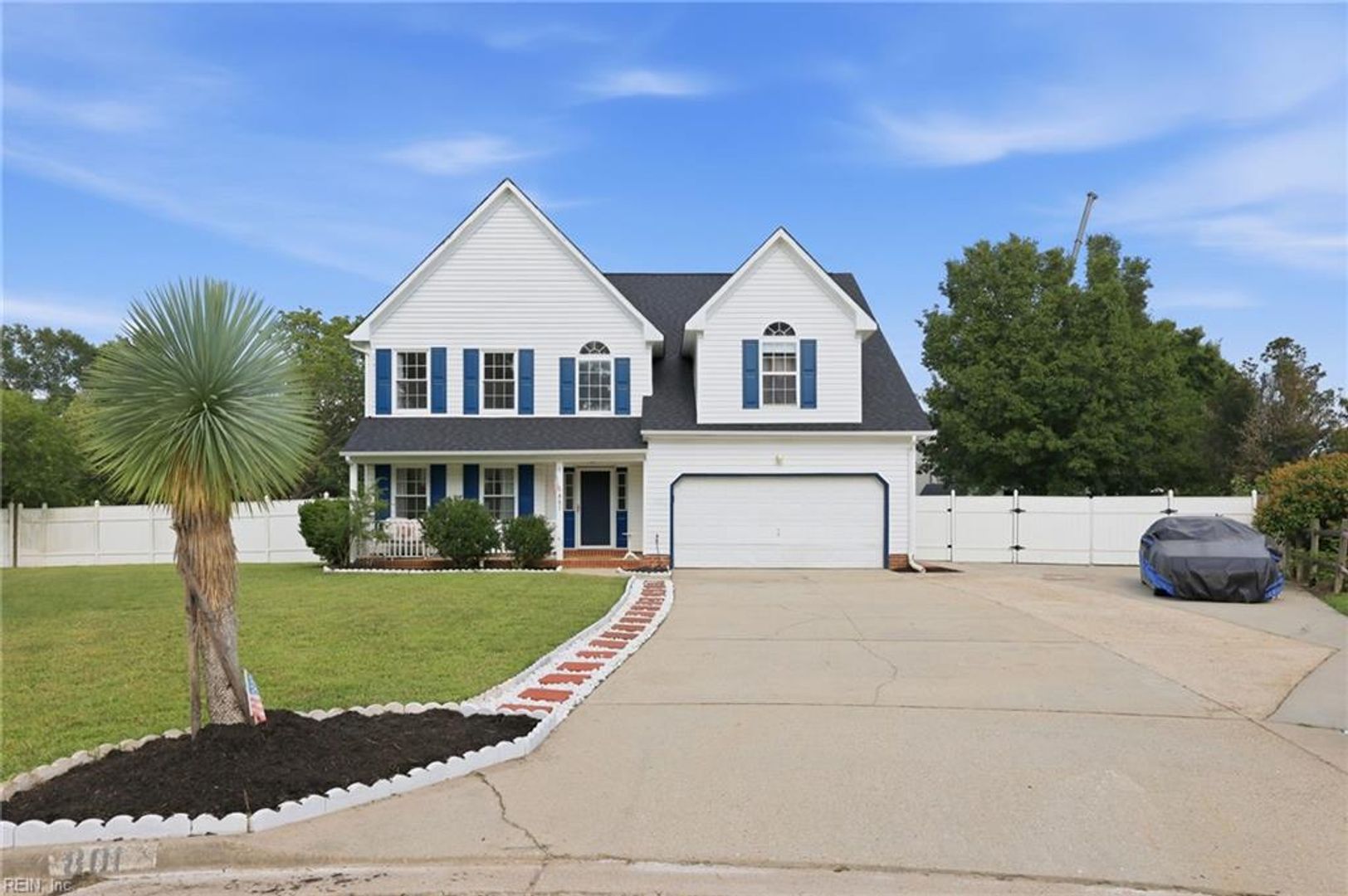 Chesapeake House: 801 Aston Place