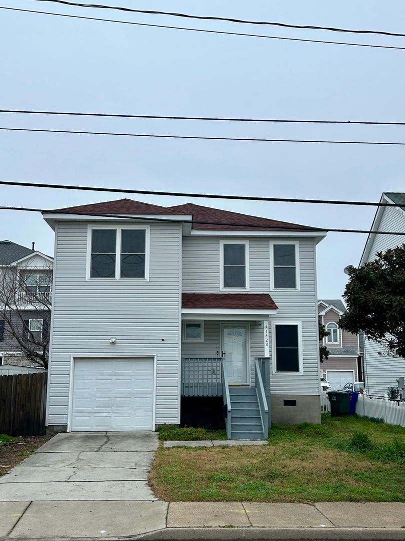 Norfolk House: 1420 West Ocean View Avenue