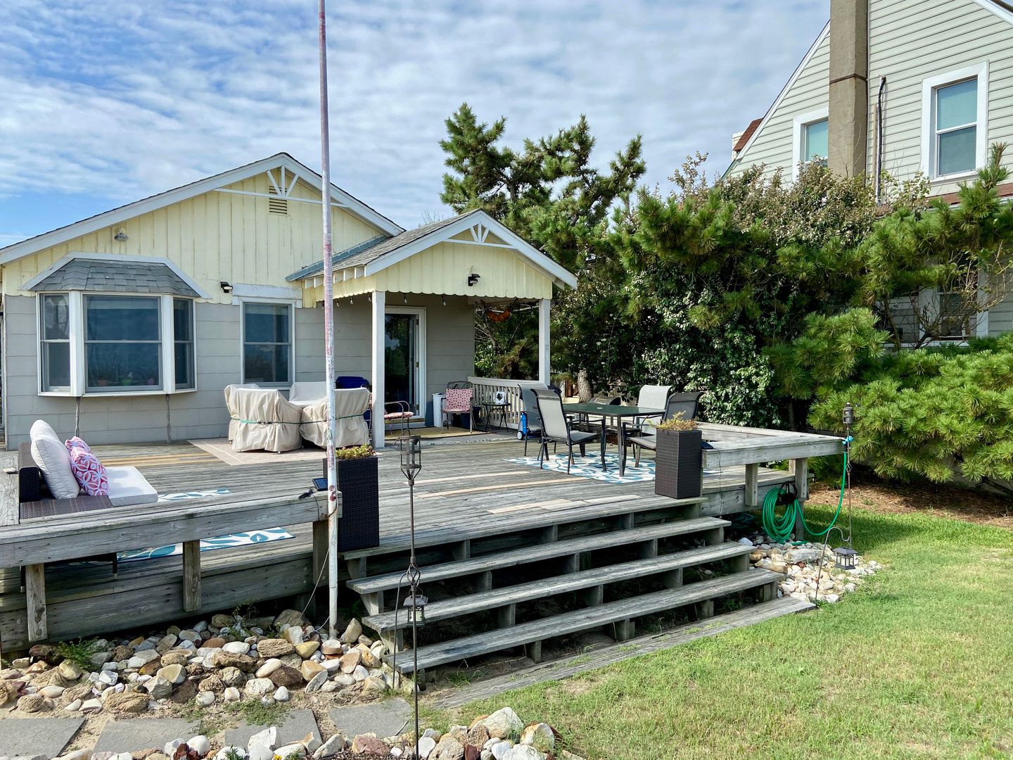 Norfolk House: 756 W Ocean View Ave