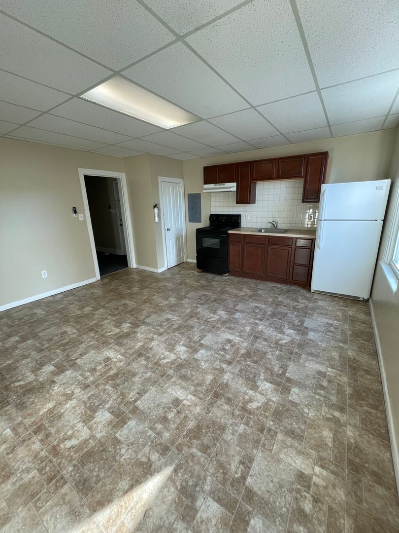 Middletown Apartment: 114 N. Union Street