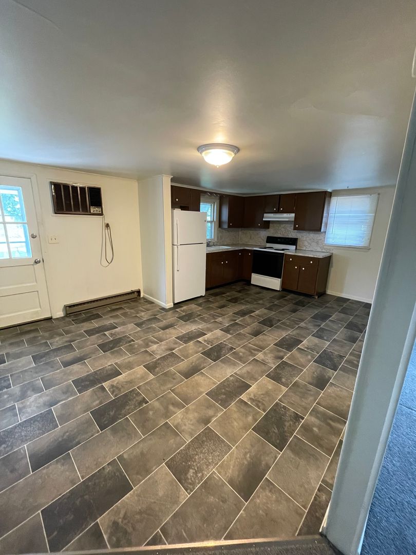 Lititz Apartment: 324 N. Broad Street