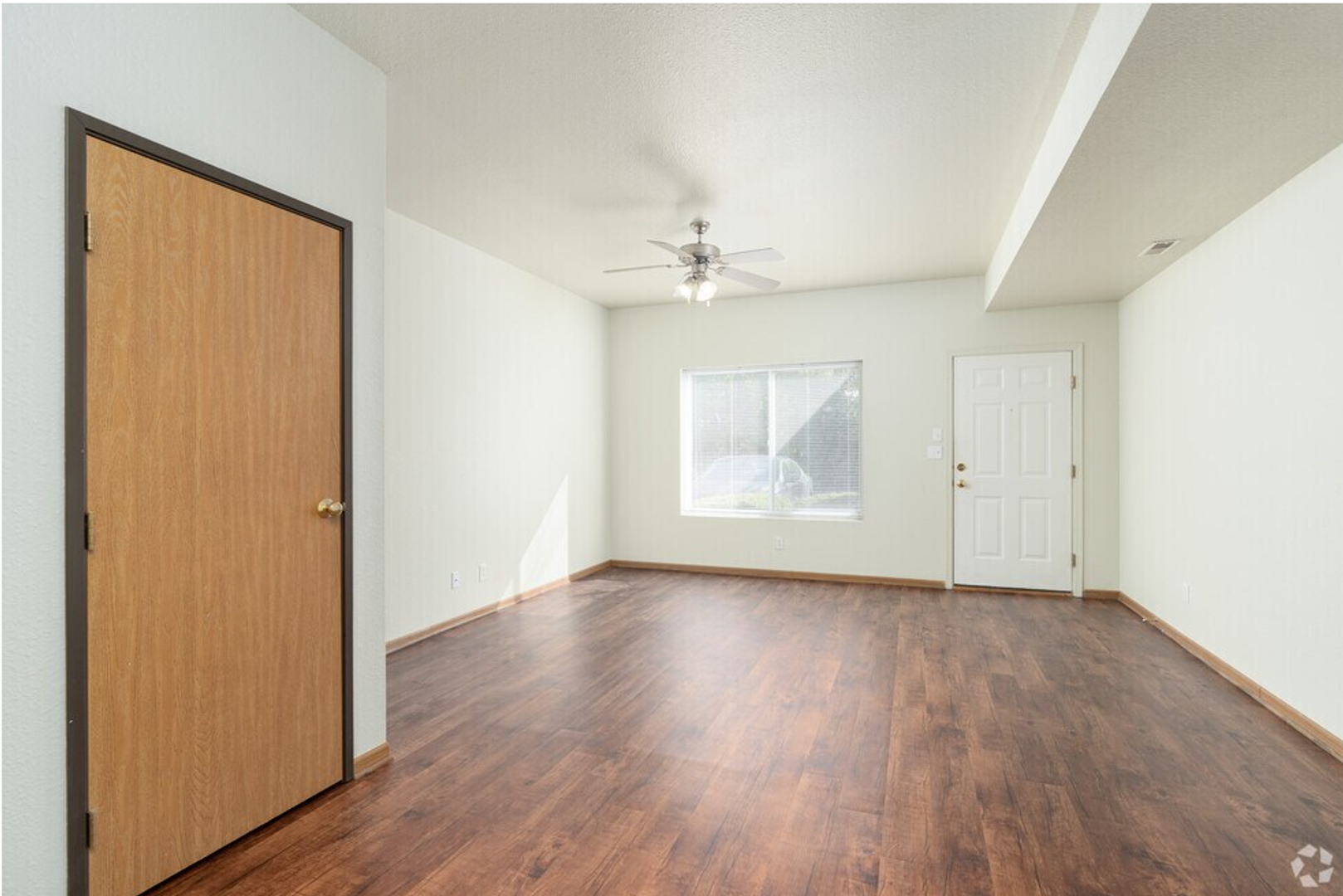 Columbia Townhome: 1103 West Broadway