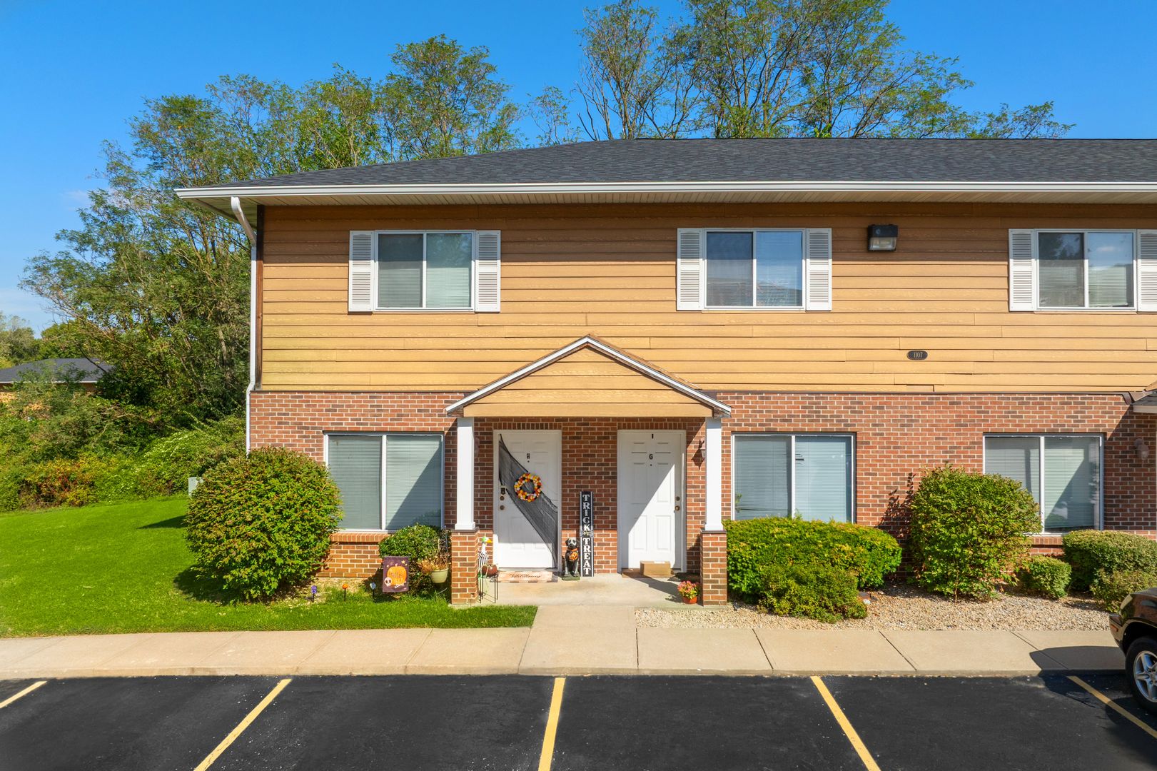 Columbia Townhome: 1103 West Broadway