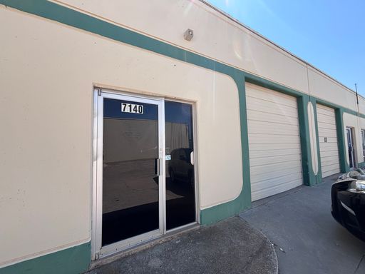 1,500 SF Industrial FLEX space at Melrose Business Park – photo 1