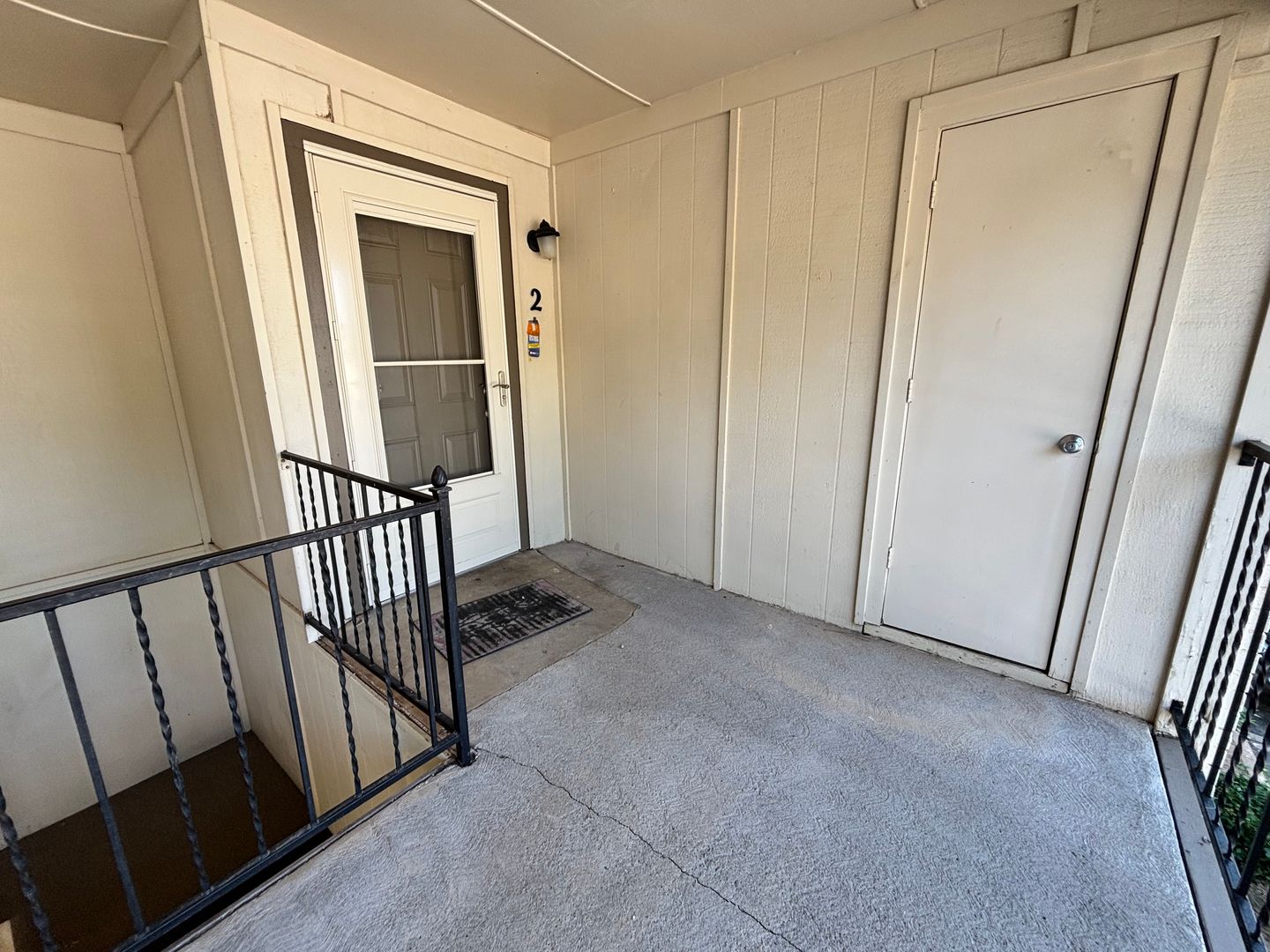 Norman Apartment: 1717 E Lindsey St