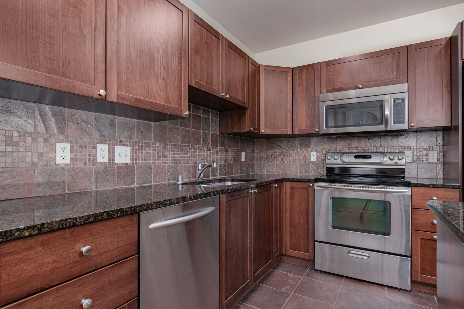 Las Vegas Condo: 2405 W Serene AVE Unit 522