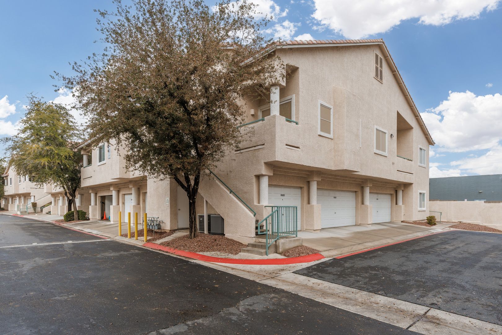 Las Vegas House: 7450 S Eastern Ave #2089