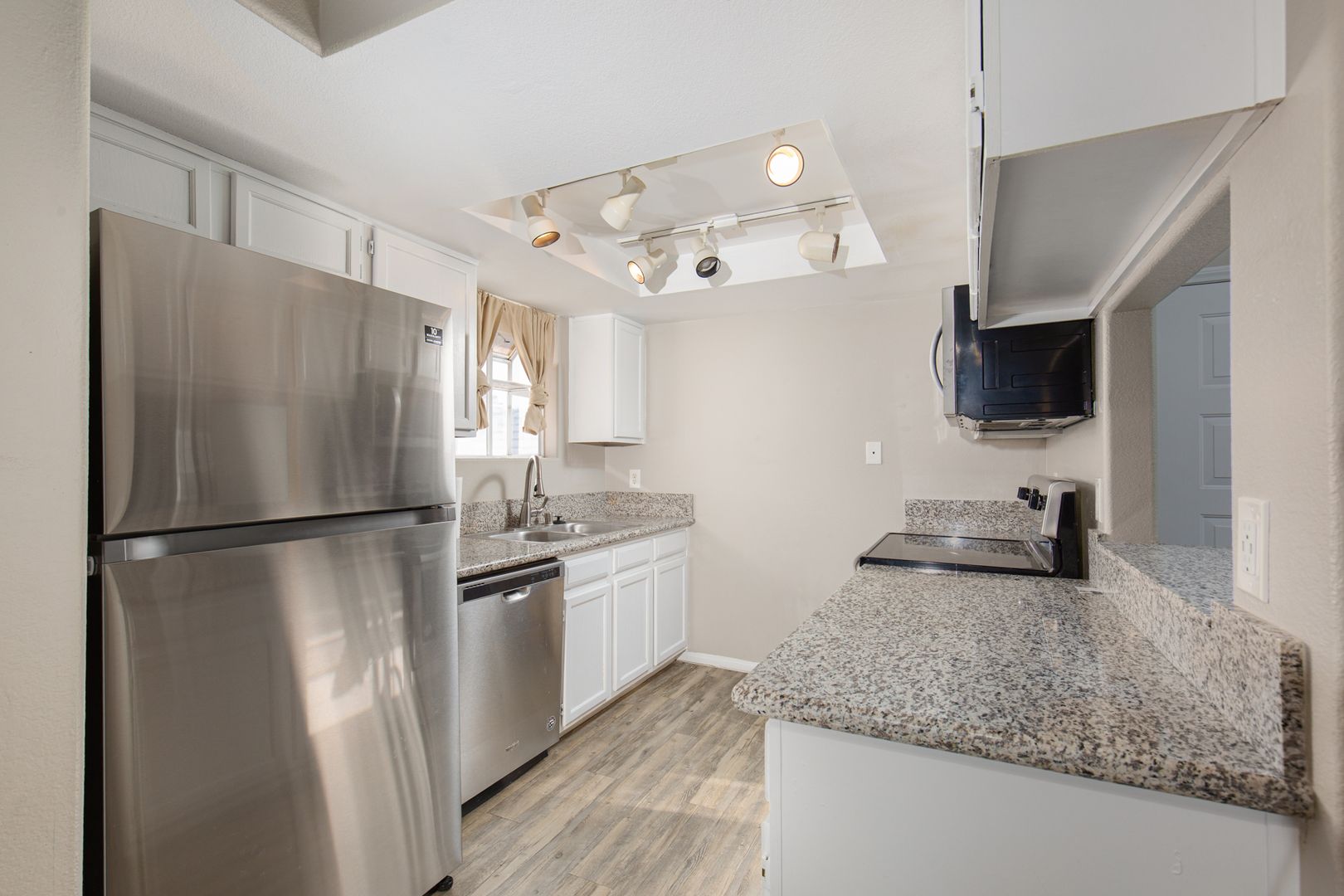 Las Vegas House: 5370 Angler Cir # 202