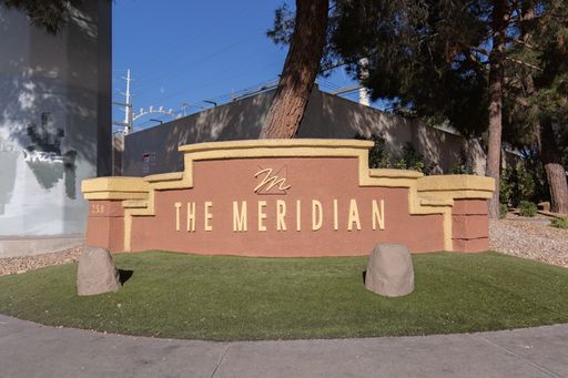 2 Bedroom 2 Bath Condo in Guard Gated Community Near Strip – photo 1