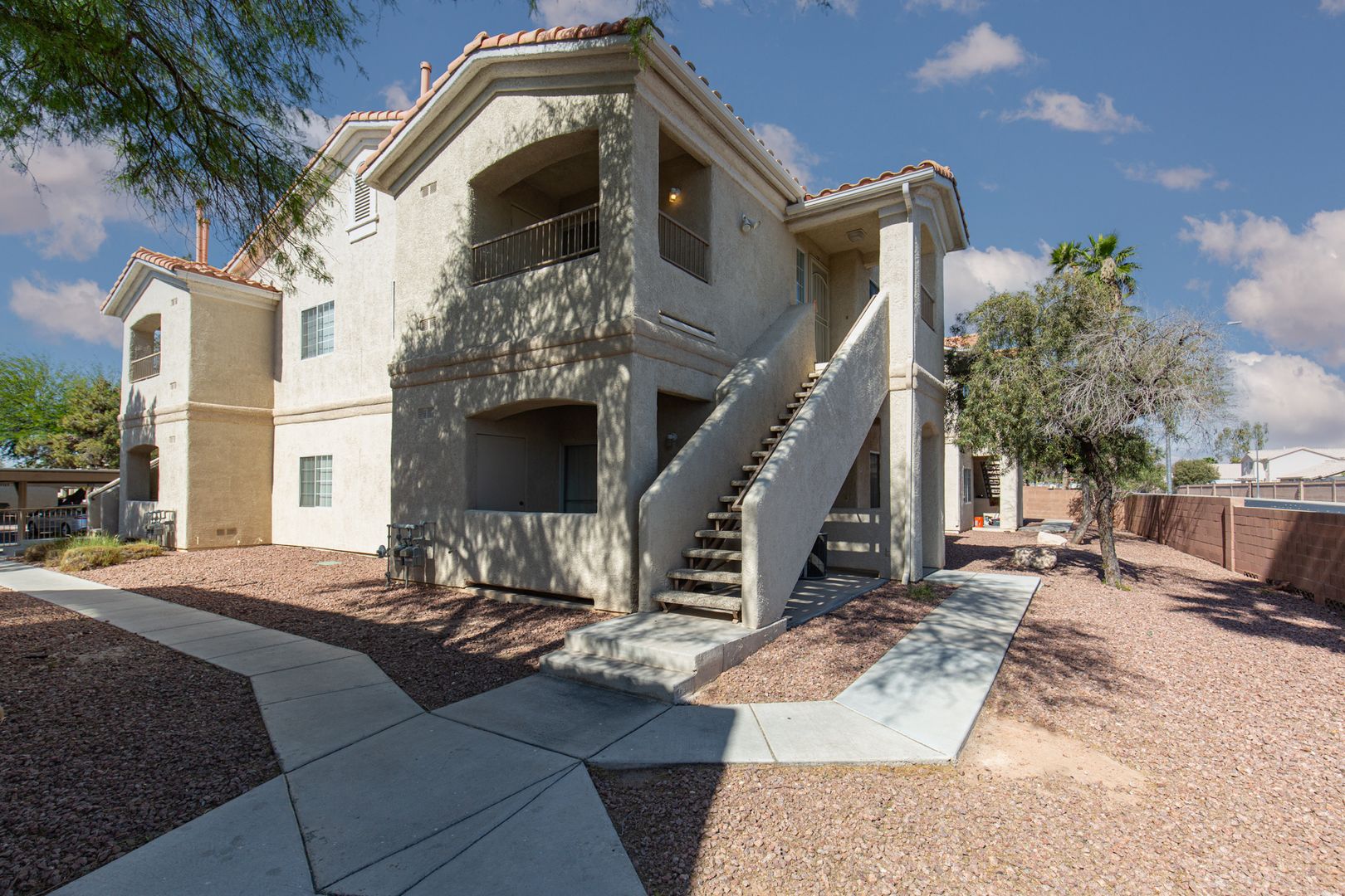 North Las Vegas House: 1881 W Alexander Rd #2147