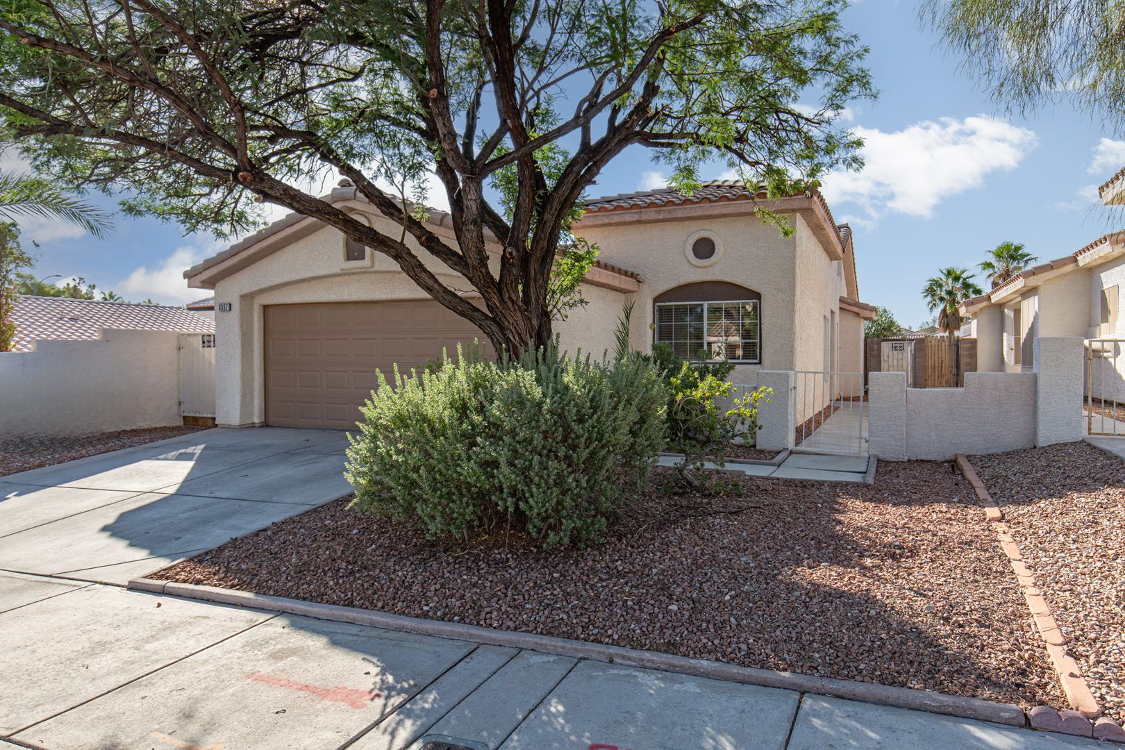Las Vegas House: 8057 Broken Spur Ln