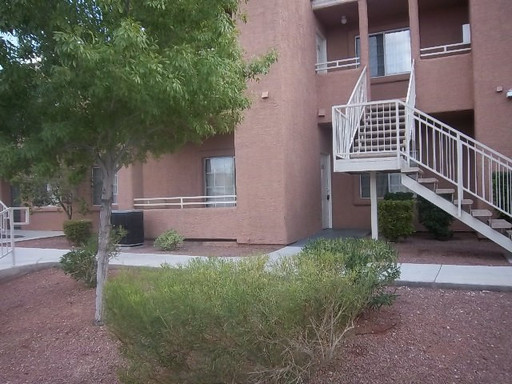 Ground Floor 2 Bedroom Condo – photo 1
