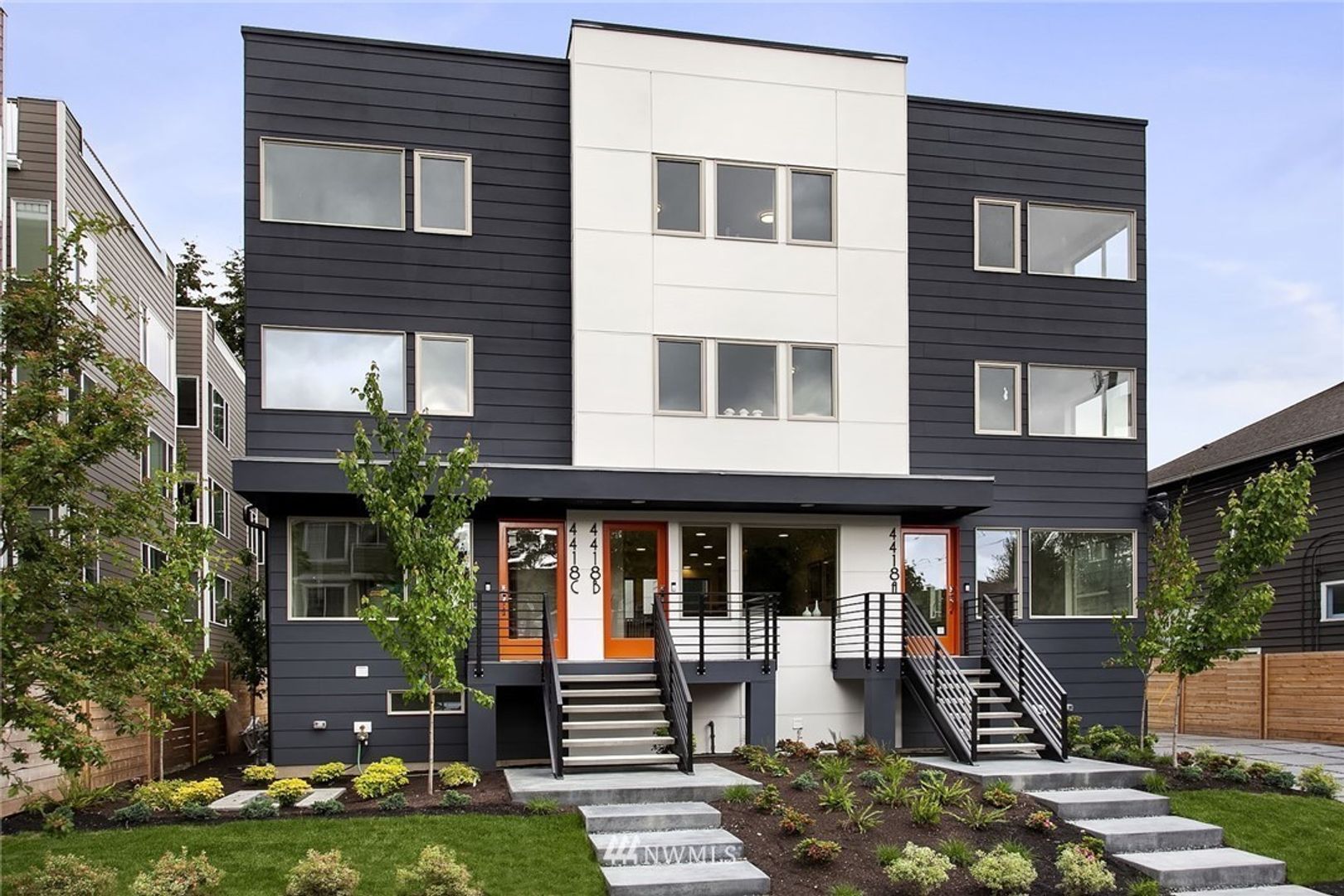 Seattle Townhome: 4418 A Francis Ave N