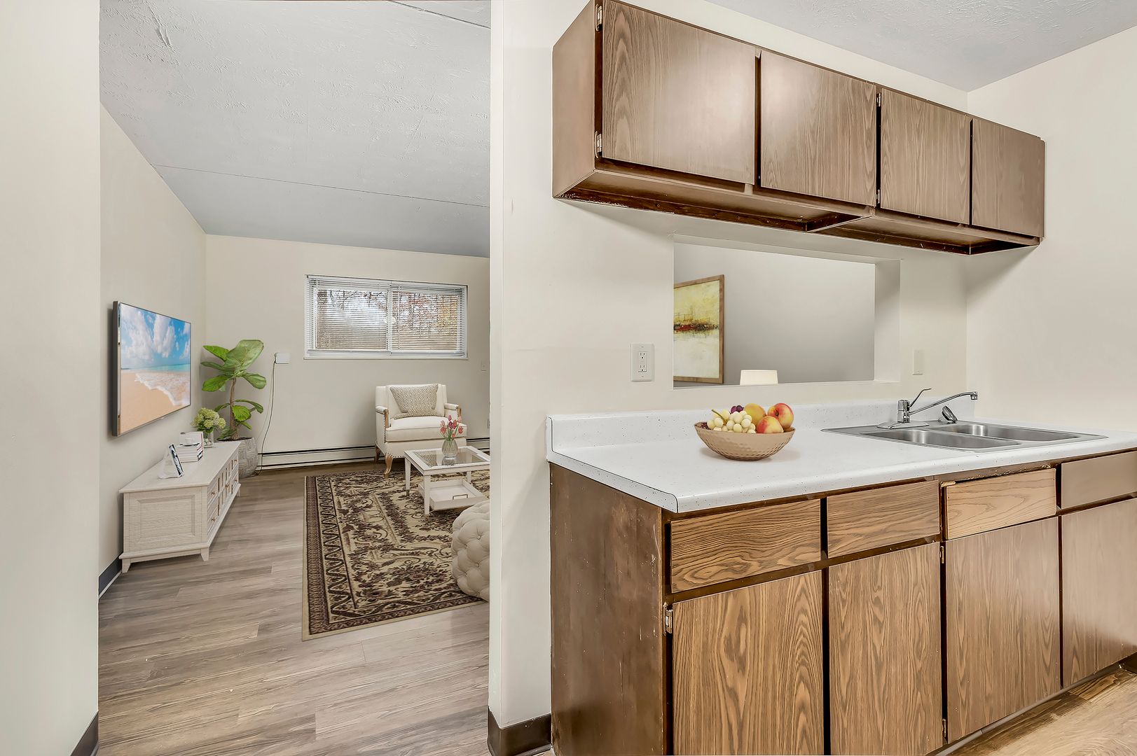 Austintown Apartment: 4815 Westchester Dr.