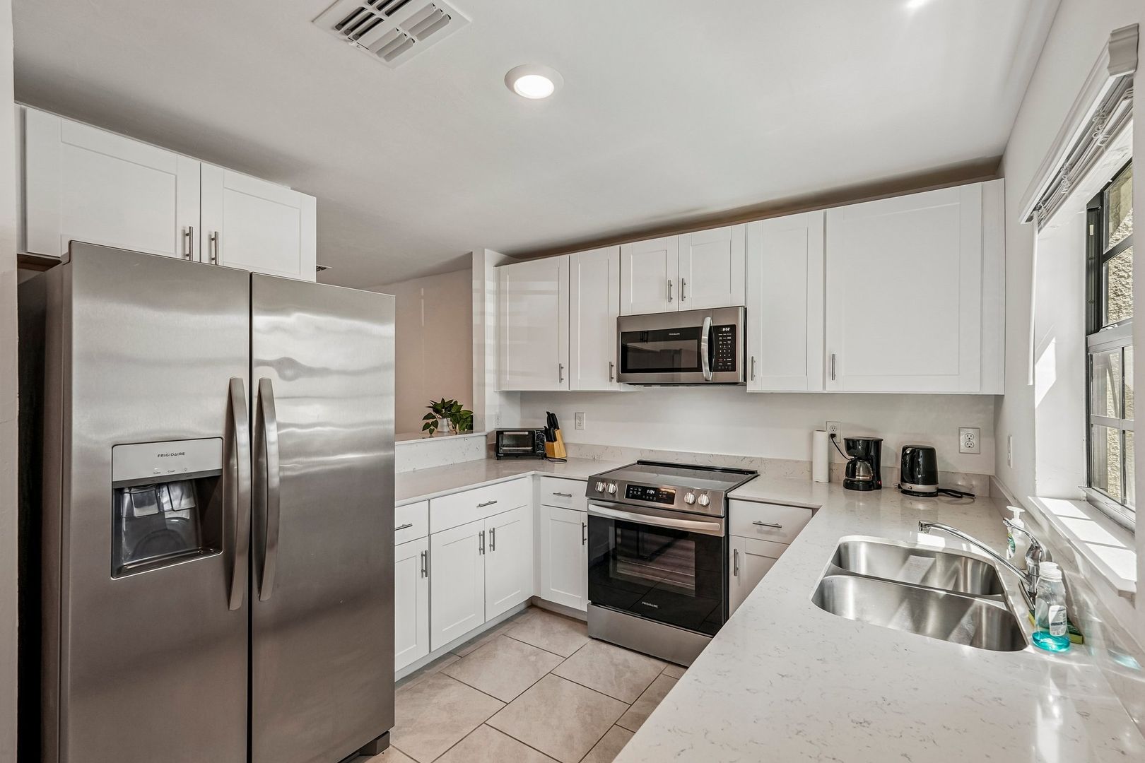 Port Charlotte Apartment: 1883 Vista Landings Court