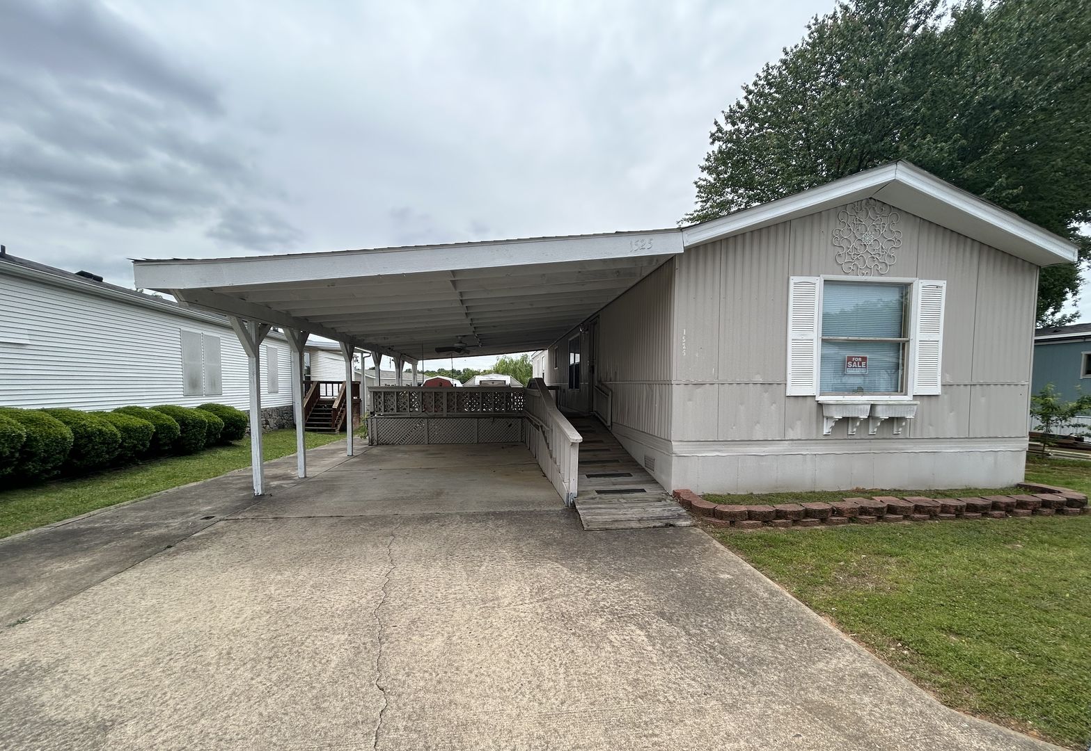 Van Buren Apartment: 1605 N. 36th Street