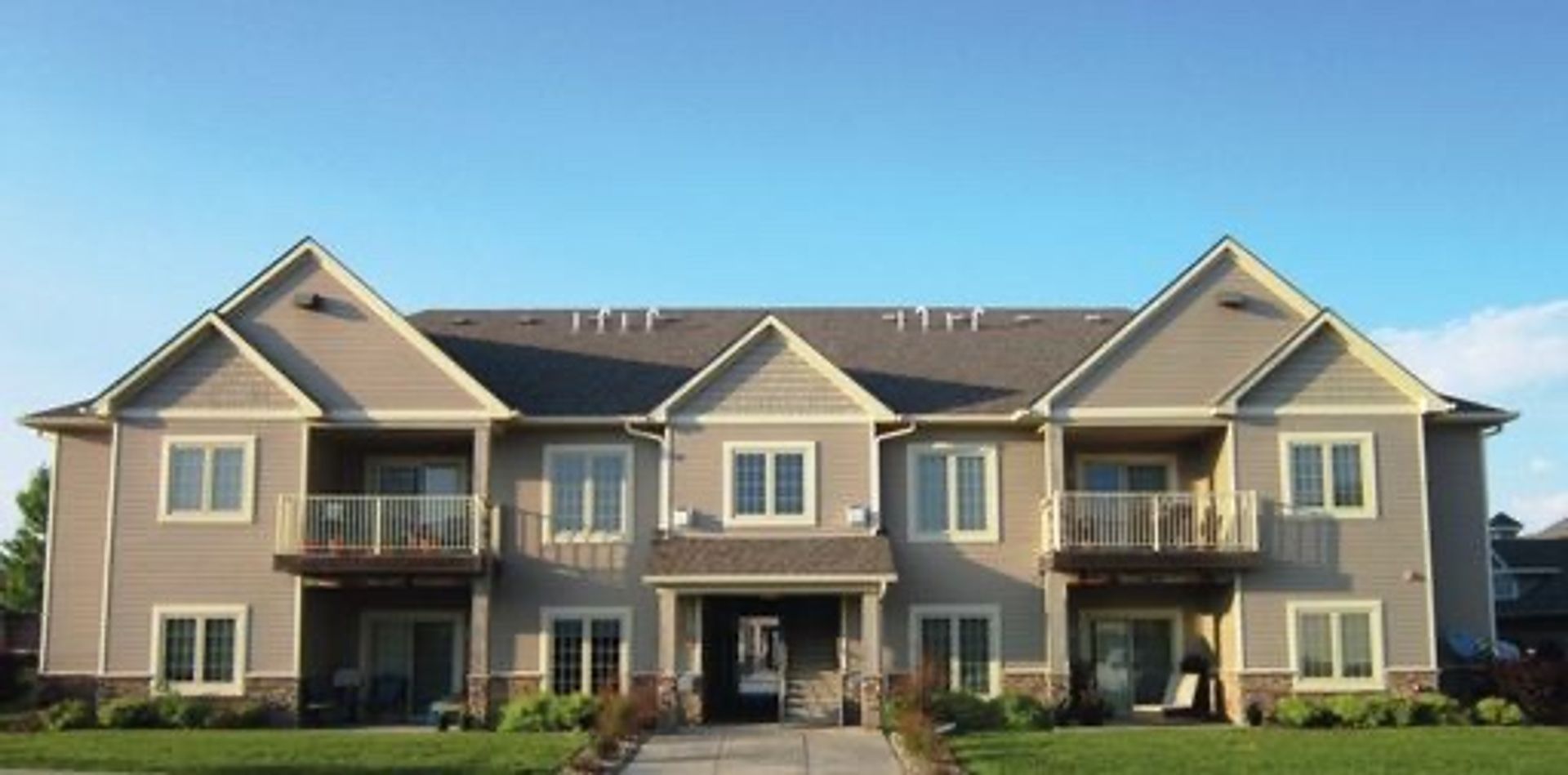 West Des Moines Apartment: 6630 Cody Drive