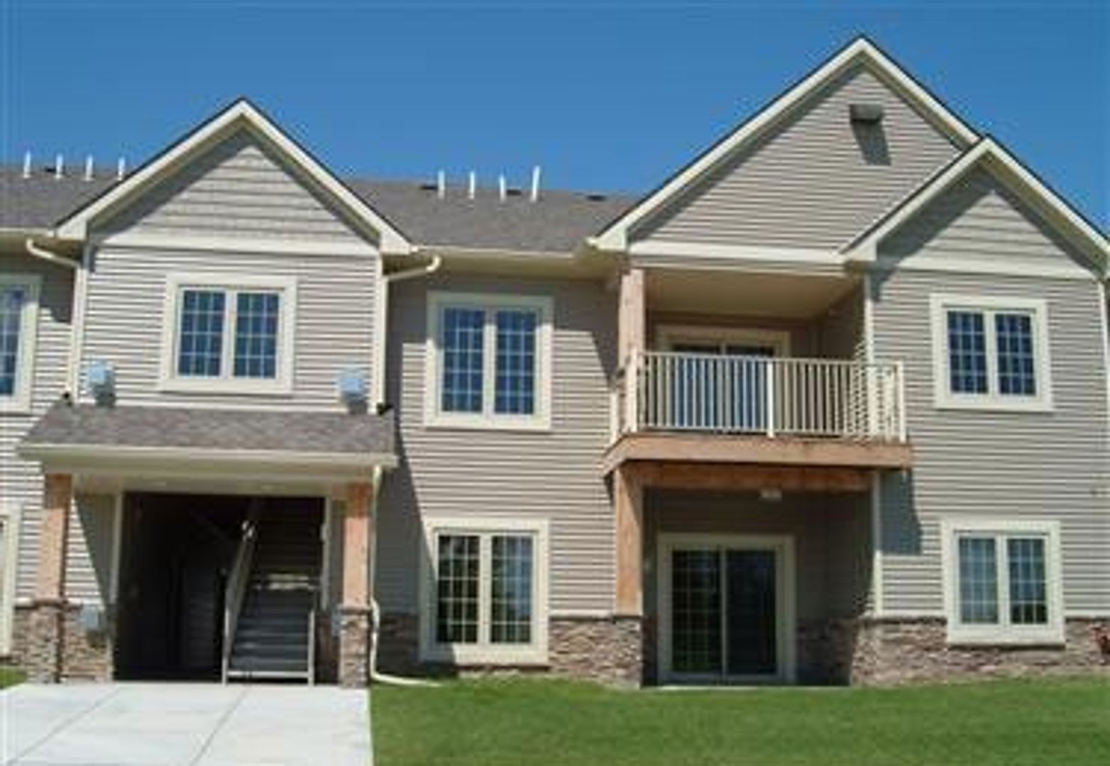 West Des Moines Apartment: 6630 Cody Drive