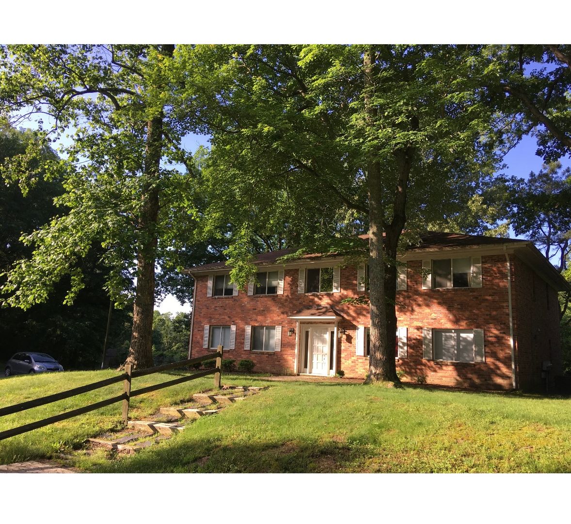 Williamsburg Condo: 149 Albemarle Drive