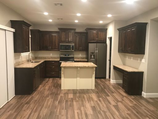 3 bedroom 2.5 bathroom Townhome in Santa Clara!