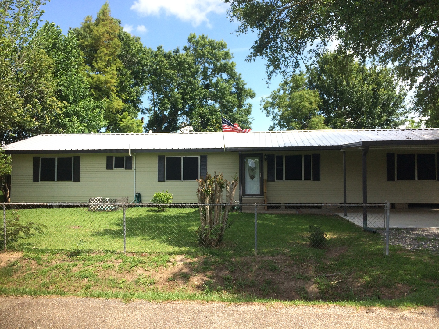 Maurice House: 127 Allister Road