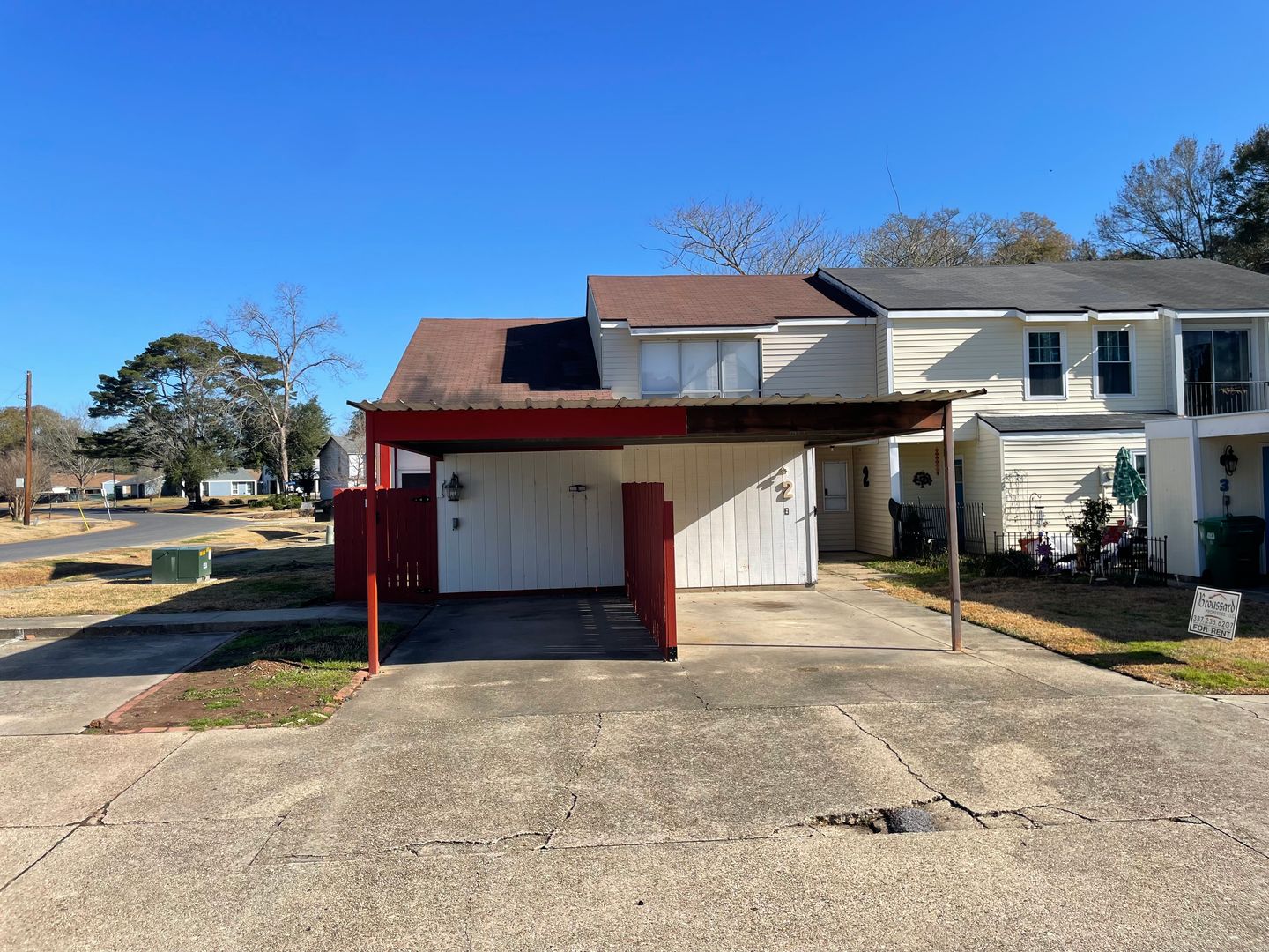 Lafayette House: 2 Morning Glory
