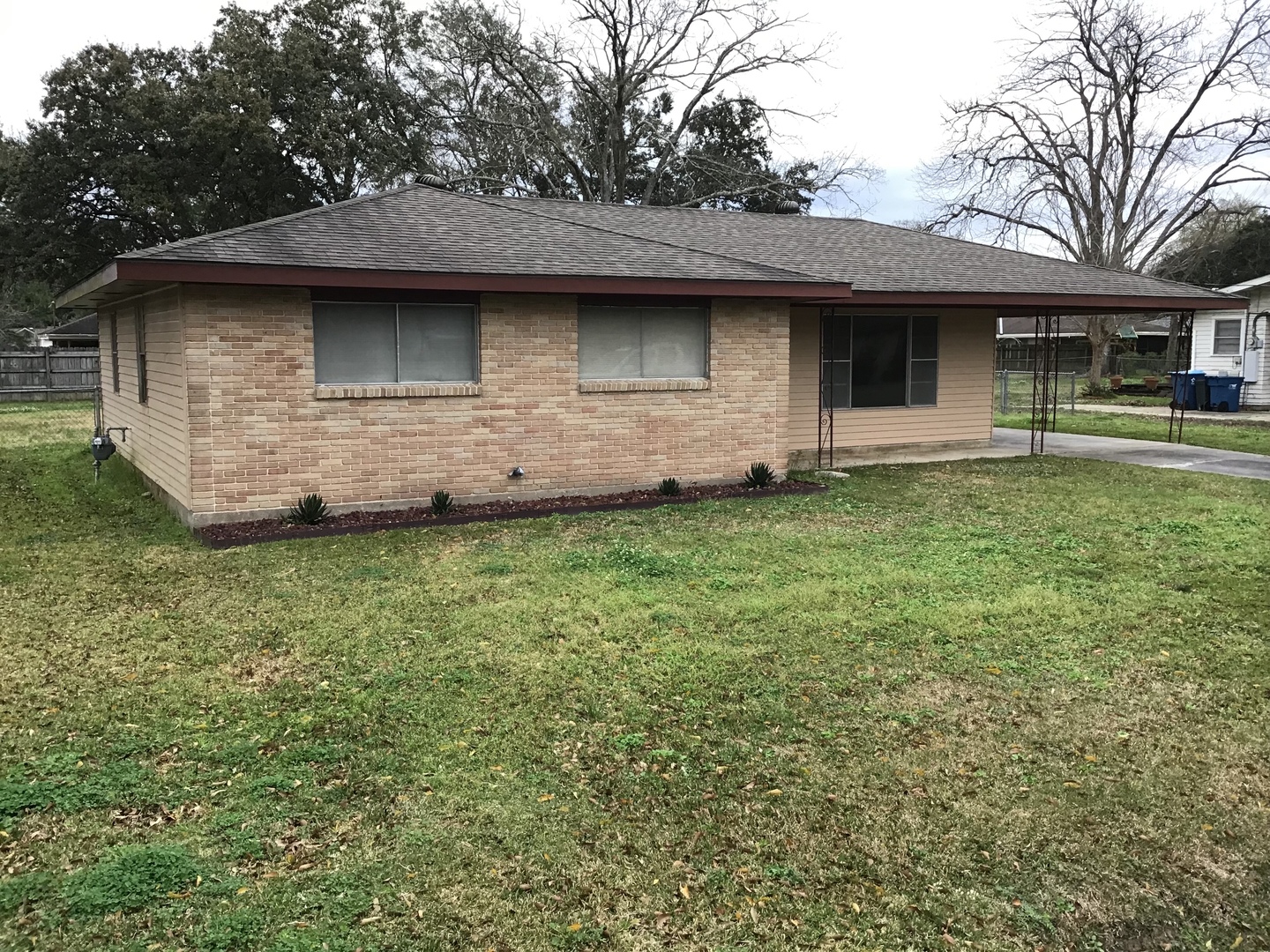 Lafayette House: 717 Alice Street