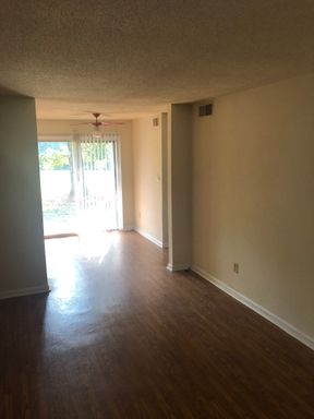 1 bed/1 bath in South Charlotte - Sharon Lakes!! – photo 1