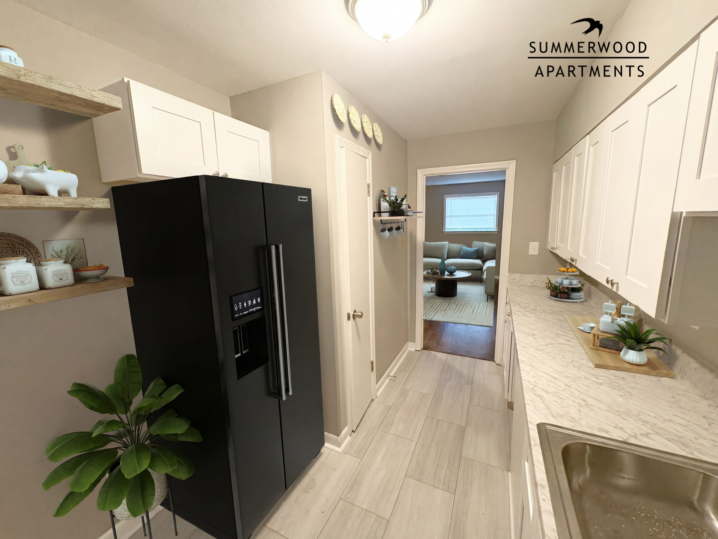 Memphis Apartment: 4015 Summer Avenue