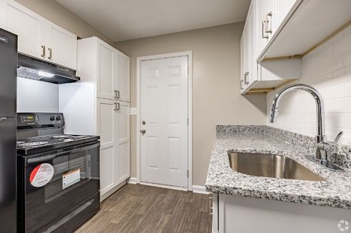 Renovated Apartments In Stone Mountain