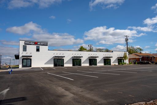 TB Realty has a Prime Retail & Restaurant Spaces Available! – photo 1