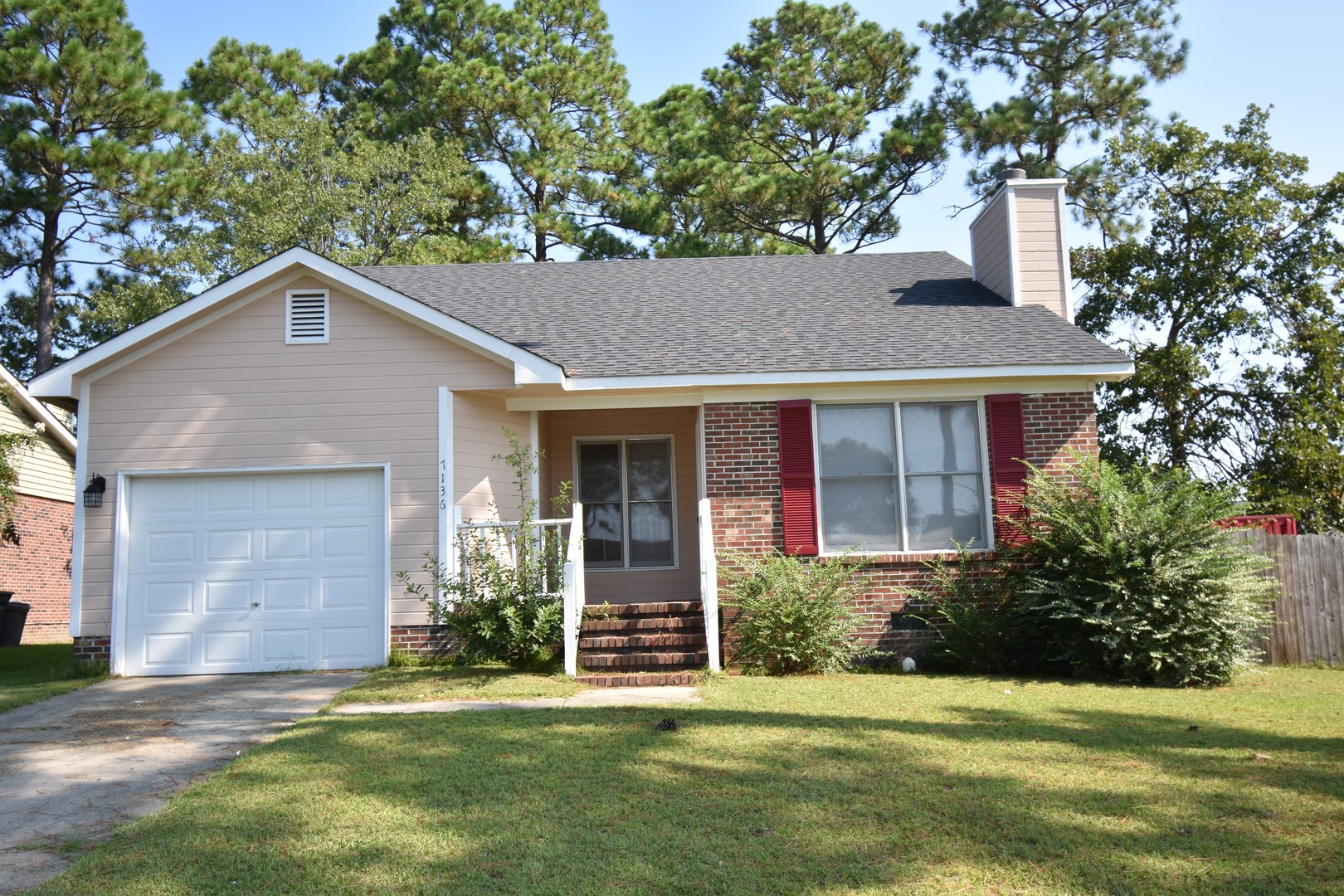 Fayetteville House: 7136 Dayspring Dr