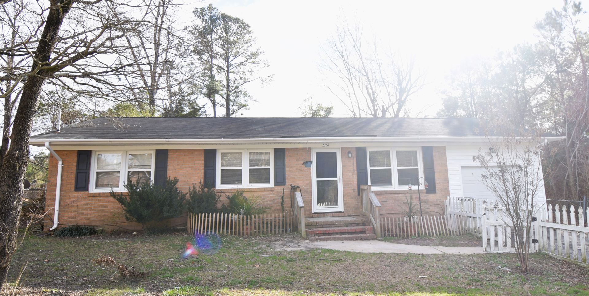Fayetteville House: 5151 Queensdale Dr