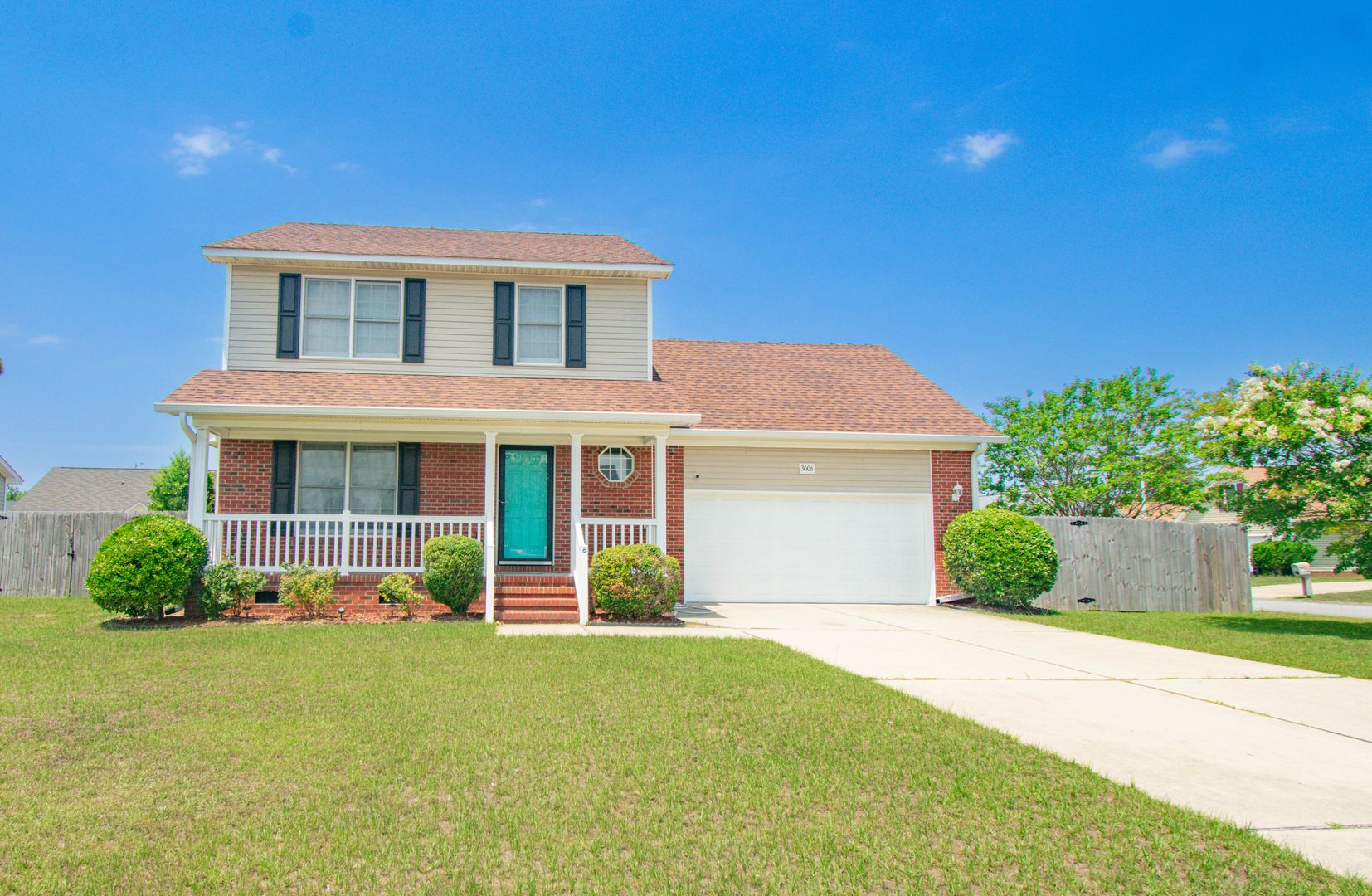 Fayetteville House: 3006 Burton Dr