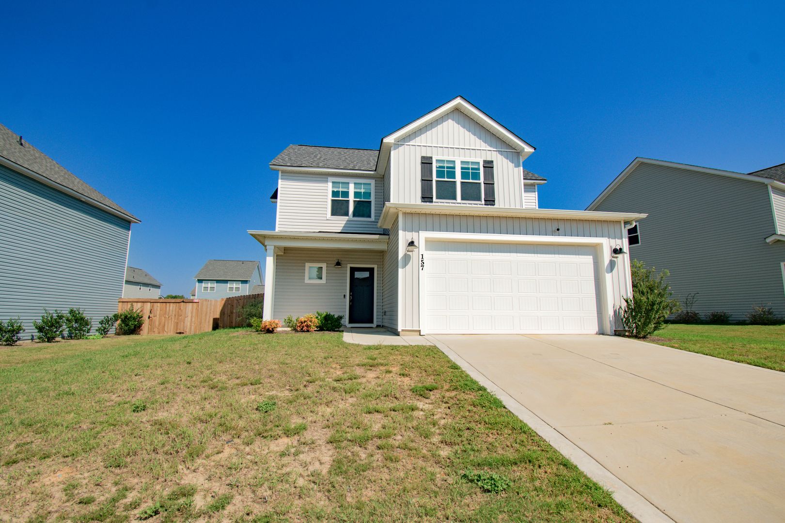 Raeford House: 157 Easy St
