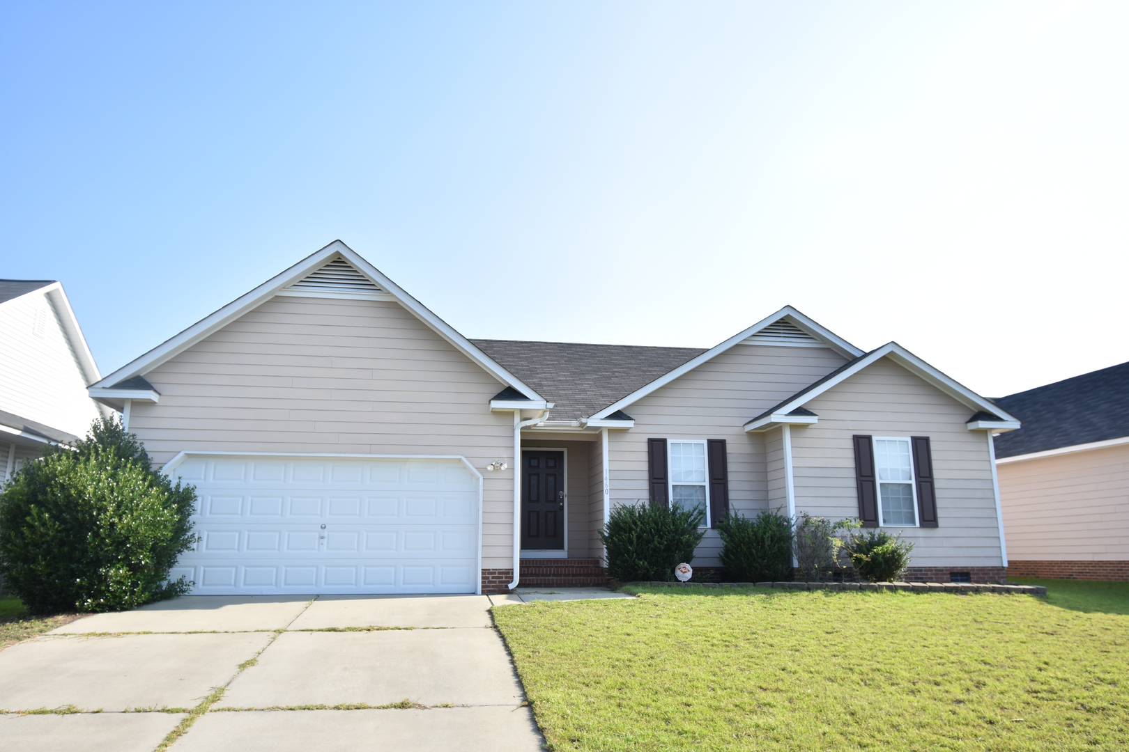 Fayetteville House: 1460 Aultroy Dr