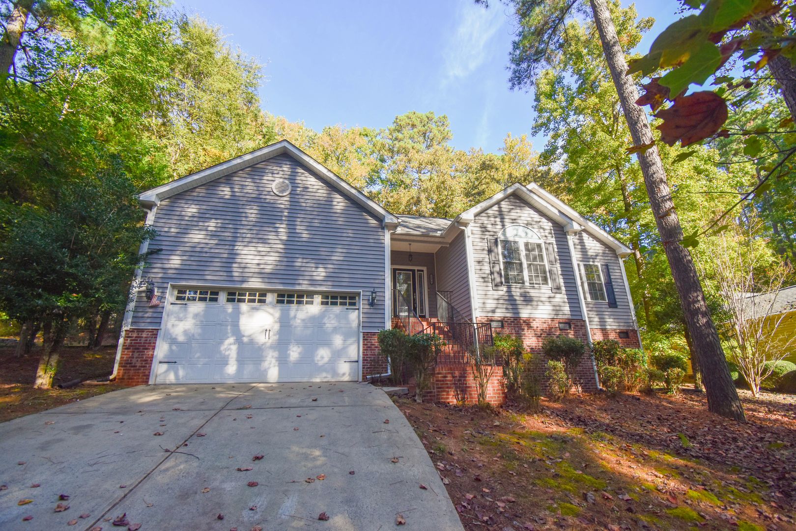 Sanford House: 3270 Argyll Dr