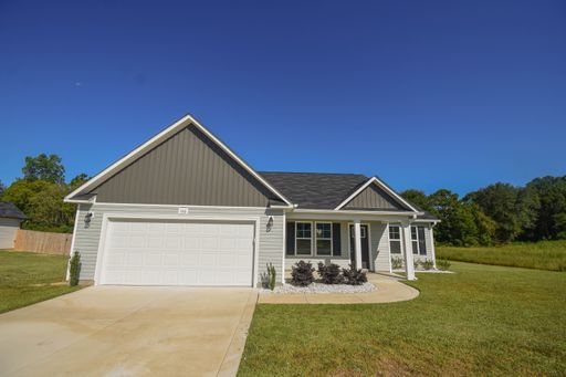 Coming Soon-3 Bedroom 2 Bathroom- Pets Negotiable – photo 1