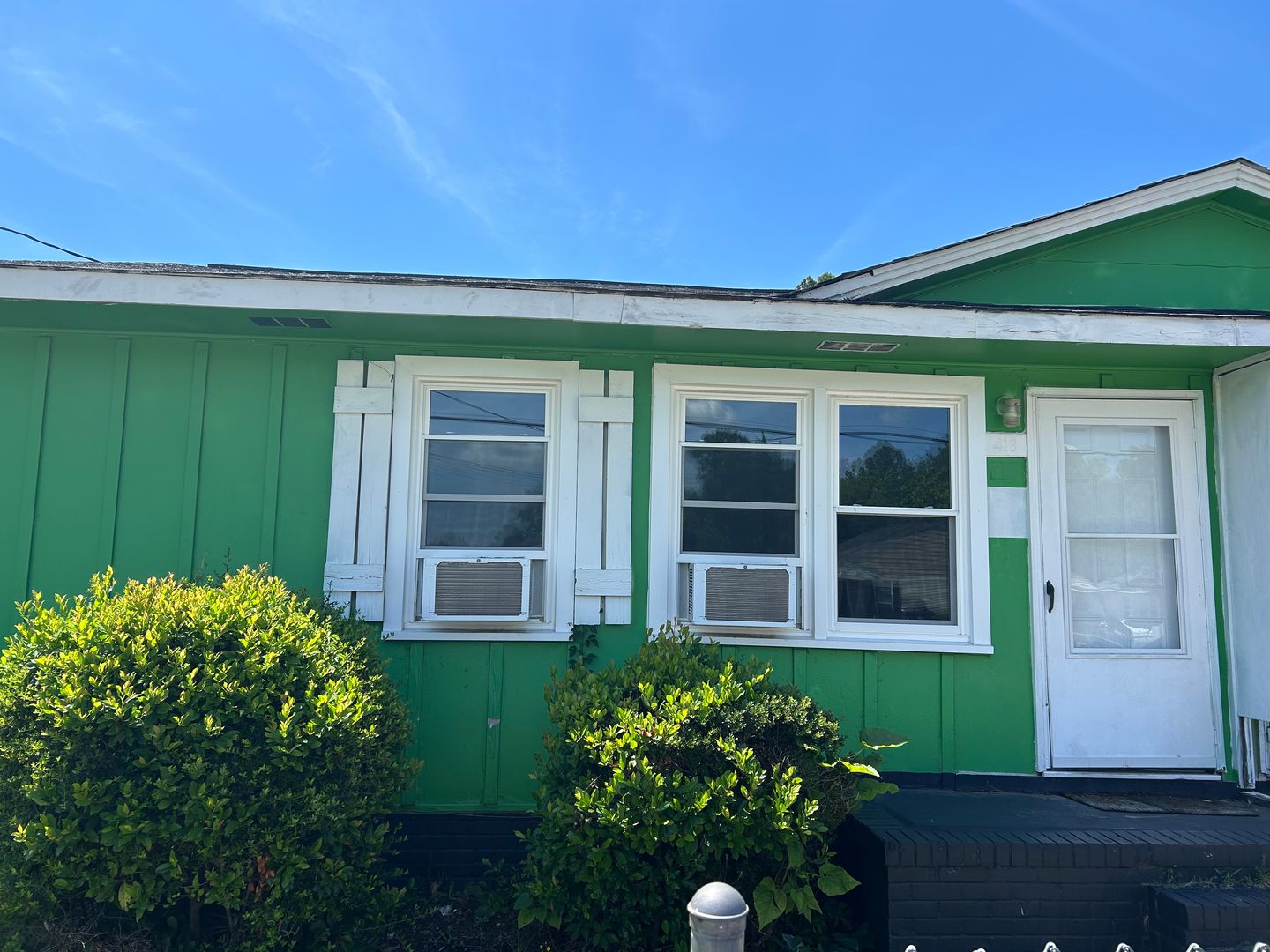 Spring Lake House: 418 Lake Ave