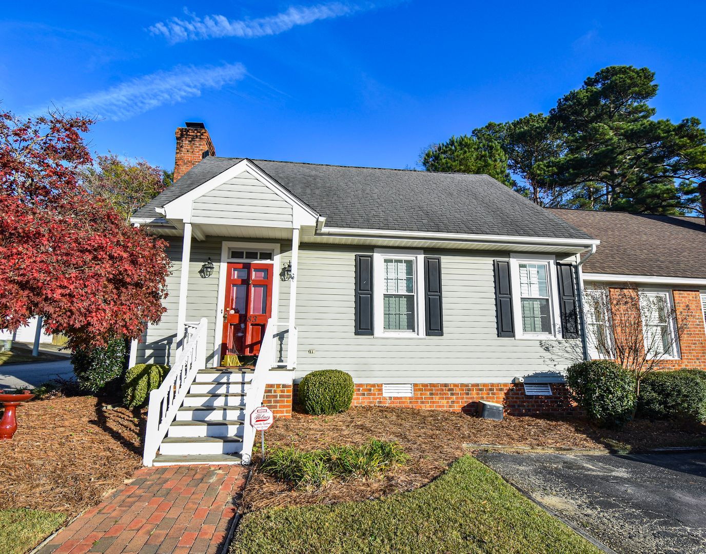 Fayetteville House: 1783 Roanoke Rd