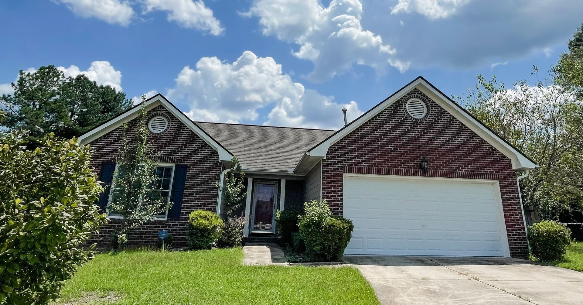 Fayetteville House: 6307 Foxglenn Dr