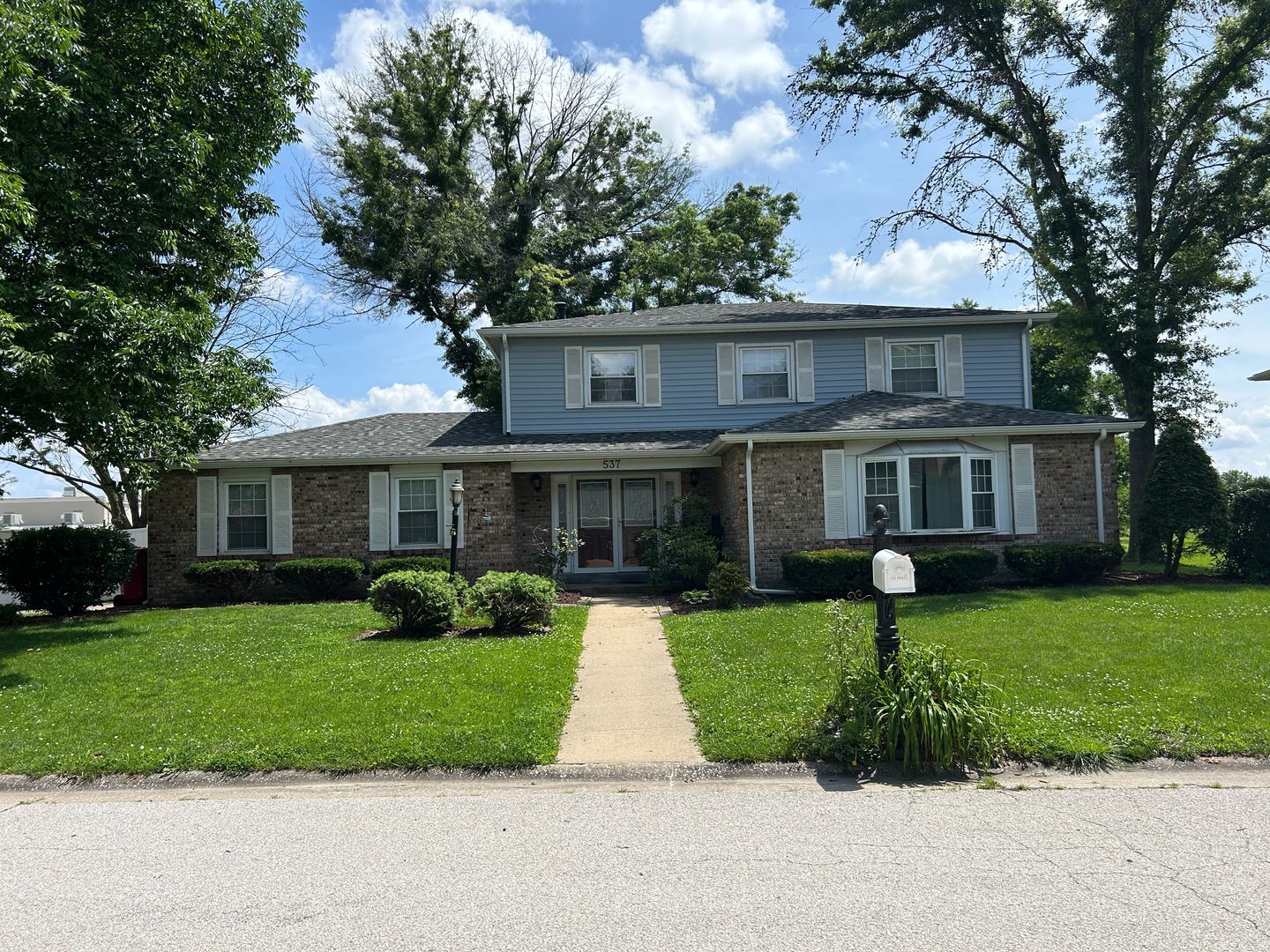 537 Windrift Drive, Belleville